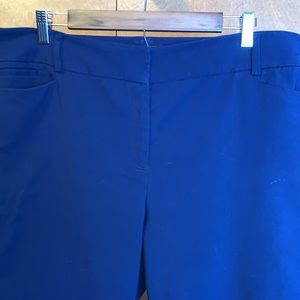 EUC Women’s New York & Company navy dress slacks - size 18 TALL